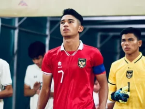 Marselino Ferdinan: Bintang Muda Indonesia Pecahkan Rekor di Oxford United, Siap Bersinar di Liga Inggris