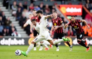 Drama 96 Menit: Højlund Jadi Pahlawan, Man United Selamat dari Malu di Bournemouth