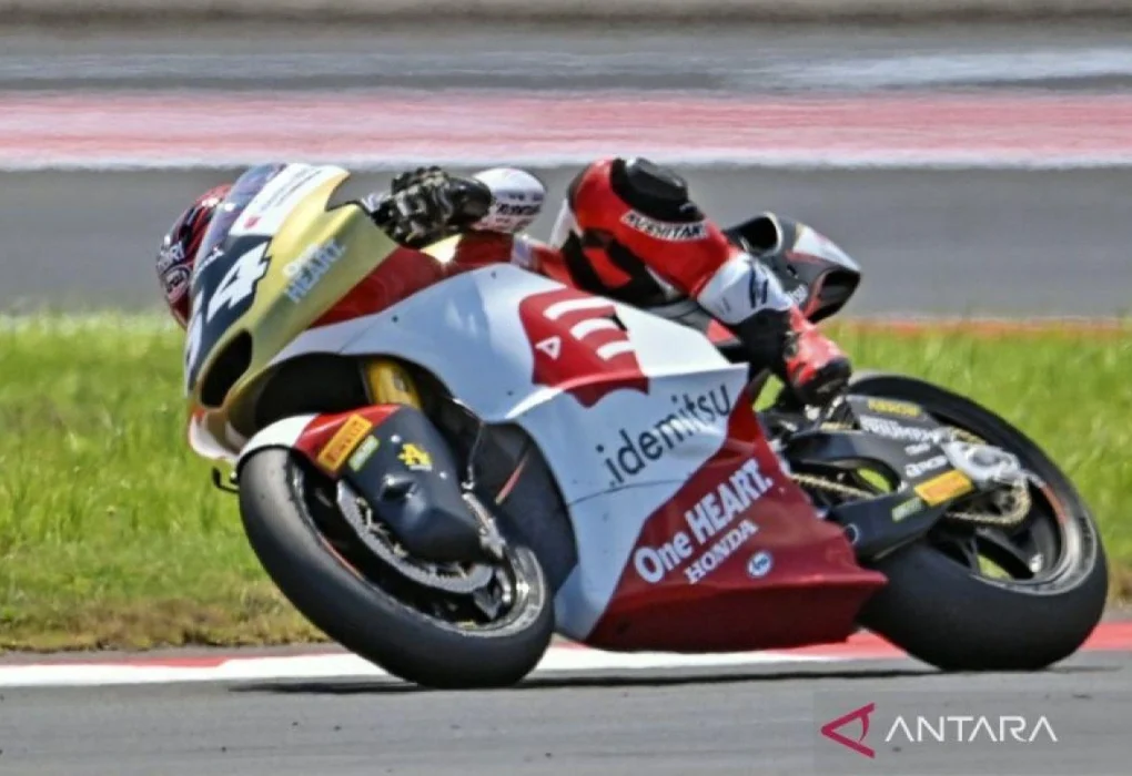 Mario Aji gagal finis di Moto2 Spanyol 2026 setelah crash di Jerez.